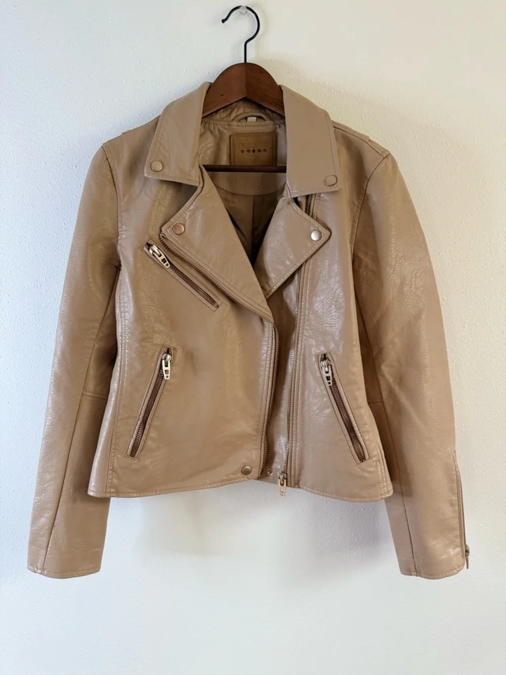 Blank NYC Tan Faux Leather Moto Jacket Women’s Medium Cropped Biker
